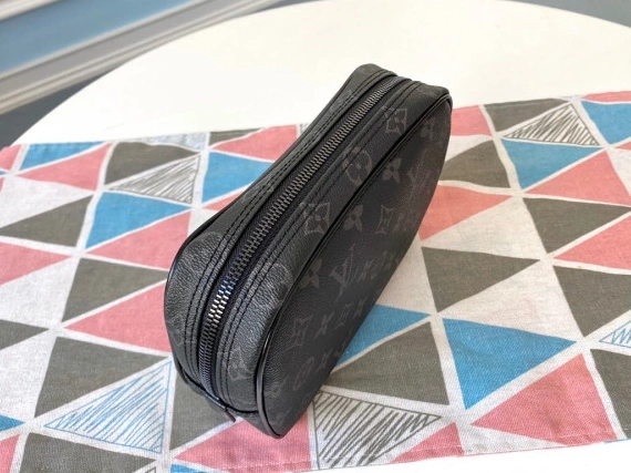 Official oldcobbler PM POUCH TOILETRY LOUIS VUITTON 0707